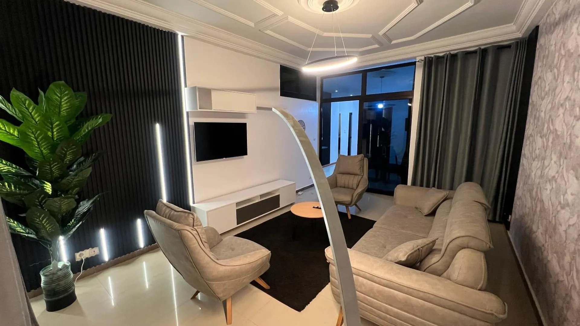 Apartament Studios Meubles Luxes Ouest-Foire Dakar